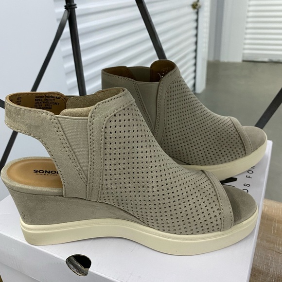 Sonoma Shoes - Sonoma Goods For Life wedges